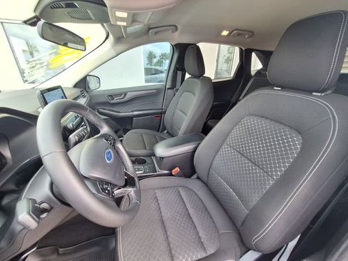 Used 2023 Ford Escape Active FWD image 11