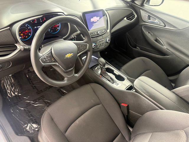 Used 2024 Chevrolet Malibu LT FWD image 12