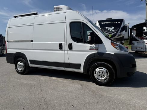 Used 2014 RAM ProMaster 2500 w/ Interior Convenience Group FWD image 14