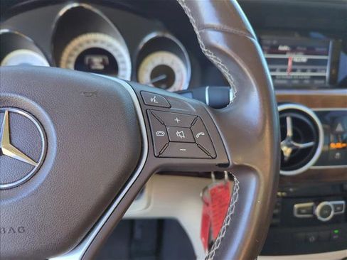 Used 2013 Mercedes-Benz GLK 350 2WD image 19
