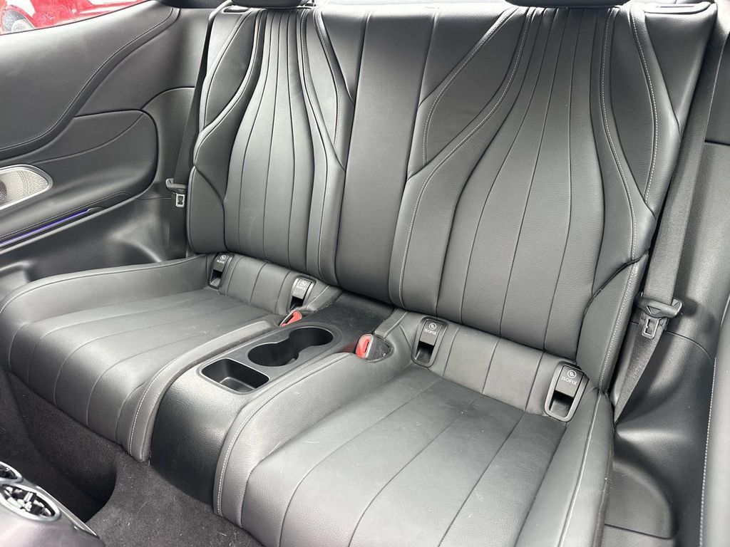 Used 2025 Mercedes-Benz CLE 300 4MATIC Coupe image 16