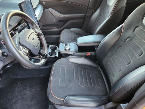 Certified 2021 Ford Mustang Mach-E GT image 10