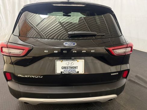 Used 2024 Ford Escape Platinum w/ Premium Technology Package image 9