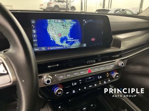 Used 2025 Kia Telluride S FWD image 23