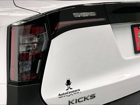 New 2027 Nissan Kicks S FWD image 20