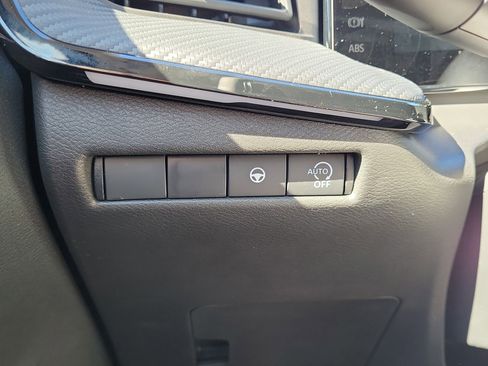 New 2025 Nissan Kicks SR image 20