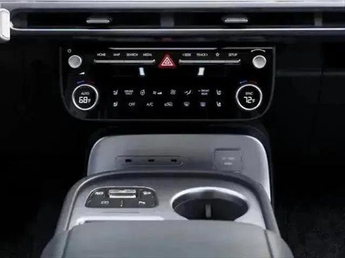 New 2026 Hyundai Ioniq 9 SEL AWD/4WD image 25
