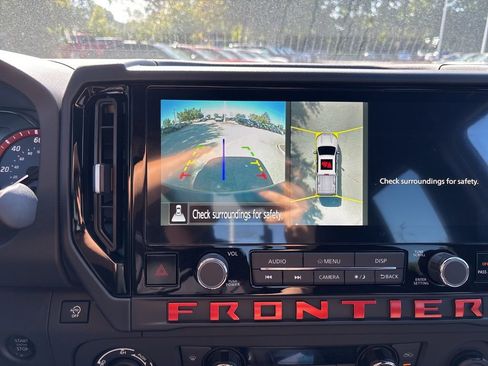 New 2026 Nissan Frontier PRO-4X w/ Pro-4x Convenience Package image 12