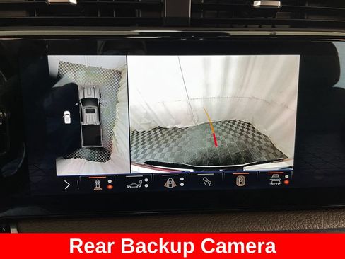 Used 2024 GMC Sierra 3500 Denali w/ Denali Reserve Package AWD/4WD image 4