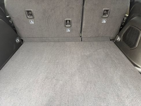 New 2026 Jeep Grand Cherokee Limited image 17