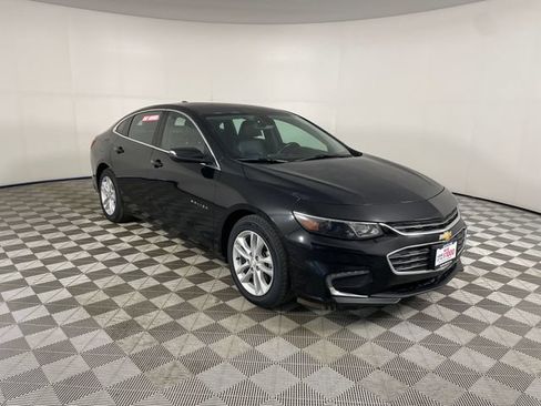 Used 2016 Chevrolet Malibu LT w/ Leather Package FWD image 24