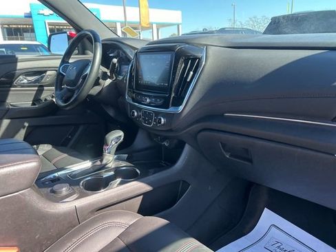 Certified 2023 Chevrolet Traverse RS image 34