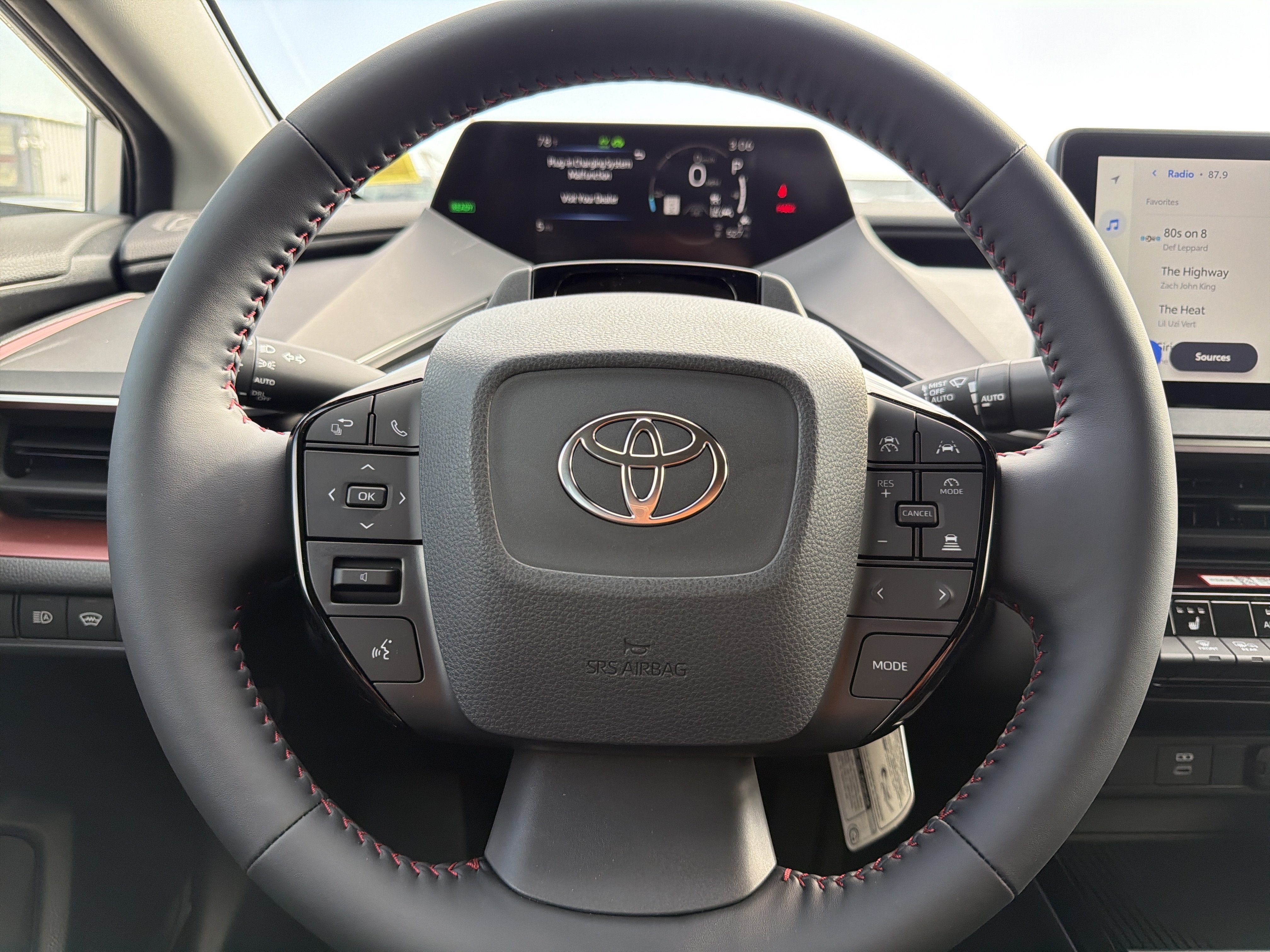 New 2027 Toyota Prius Plug-In Hybrid FWD image 15