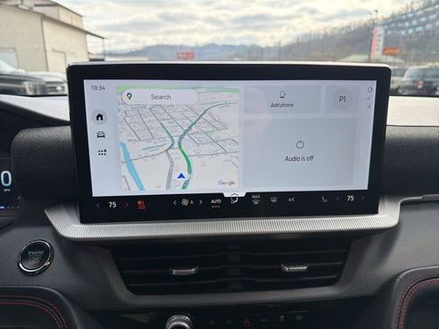 Used 2025 Ford Explorer ST-Line image 34