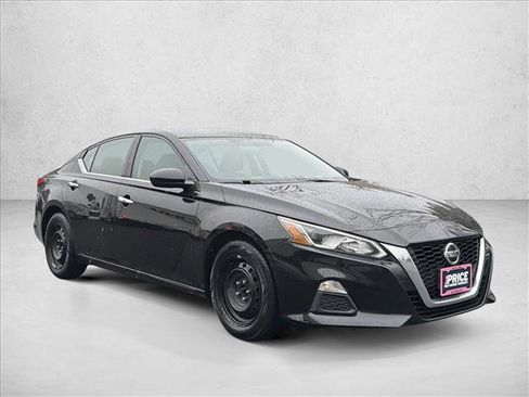 Used 2019 Nissan Altima 2.5 S image 3