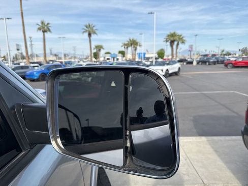 Used 2019 RAM 1500 Laramie AWD/4WD image 38