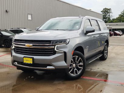 Used 2024 Chevrolet Suburban LT w/ LT Signature Package