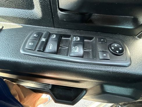 Used 2021 RAM 3500 Tradesman w/ Chrome Appearance Group image 25