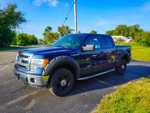 Used 2013 Ford F150 XLT image 11