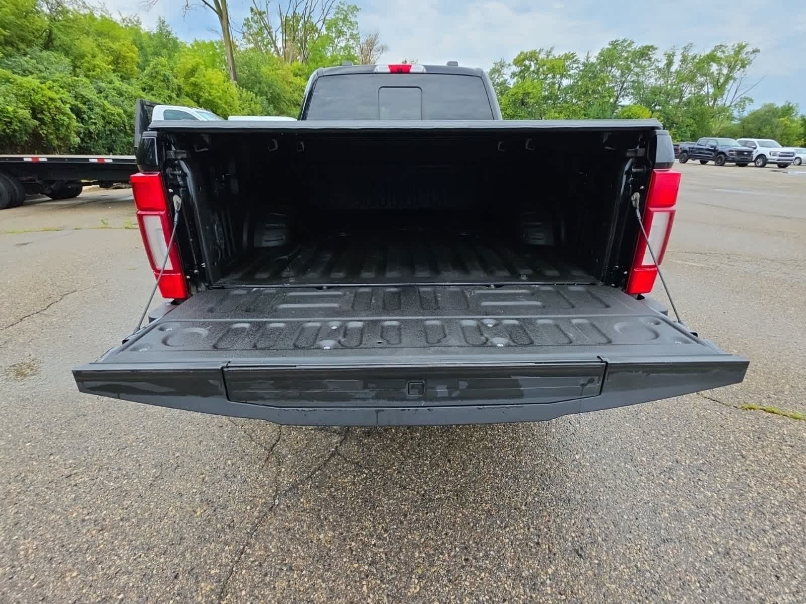Certified 2020 Ford F250 Lariat AWD/4WD image 11