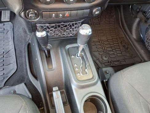 Used 2016 Jeep Wrangler Unlimited Sport w/ Quick Order Package 24S image 33