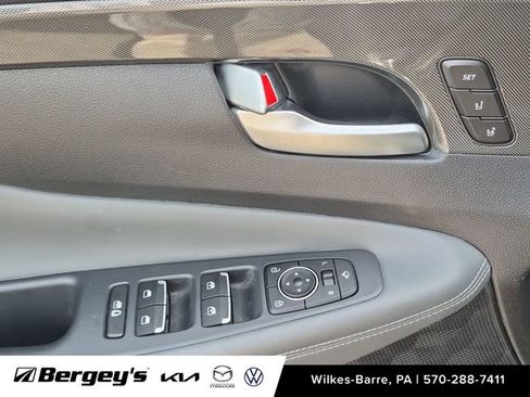 Used 2023 Hyundai Santa Fe Limited w/ Cargo Package AWD/4WD image 14