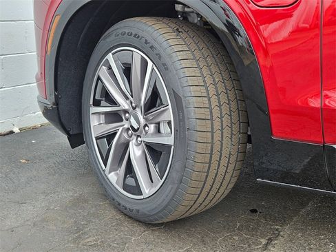 New 2026 Cadillac Vistiq Sport w/ LPO, Floor Liner Package image 29