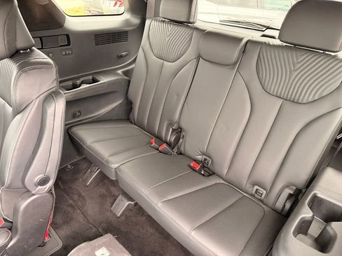 Used 2023 Hyundai Palisade Calligraphy image 39