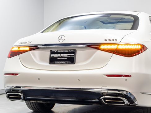 Used 2023 Mercedes-Benz Maybach S 680 4MATIC image 93