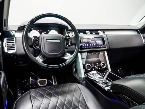 Used 2022 Land Rover Range Rover SV Autobiography Dynamic image 16