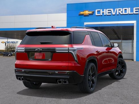 New 2026 Chevrolet Traverse RS w/ LPO, Floor Liner Package AWD/4WD image 4