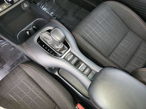 Used 2024 Honda HR-V Sport image 22