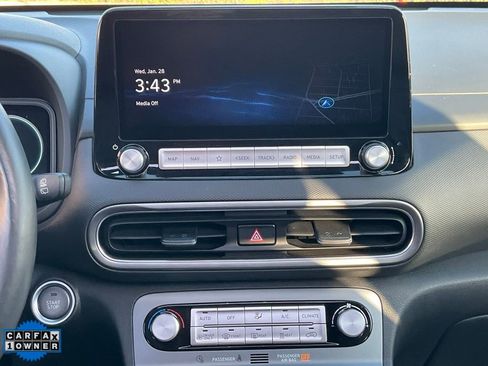 Used 2022 Hyundai Kona Limited w/ Cargo Package image 40