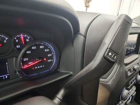 Used 2026 Chevrolet Silverado 2500 Custom w/ Custom Value Package image 24