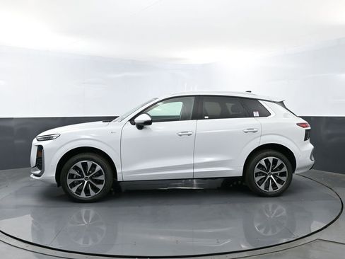 New 2026 Audi Q3 quattro 2.0T AWD/4WD image 27