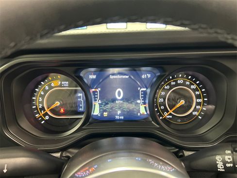 New 2025 Jeep Wrangler Sahara image 21