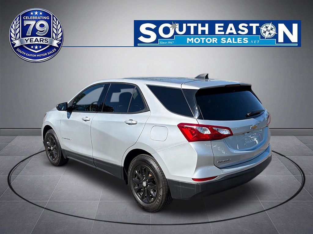 Used 2019 Chevrolet Equinox LS w/ LS Convenience Package AWD/4WD image 5