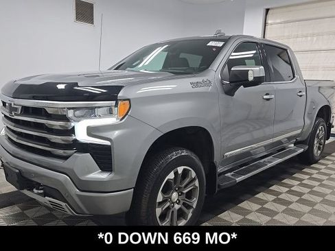 Used 2023 Chevrolet Silverado 1500 High Country w/ Technology Package AWD/4WD image 1