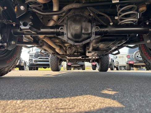 Used 2018 Jeep Wrangler Unlimited Sahara w/ Quick Order Package 24M Moab image 18