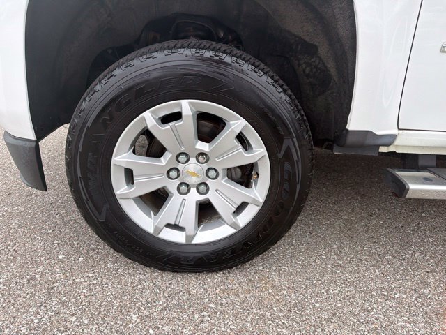 Used 2015 Chevrolet Colorado LT w/ Luxury Package AWD/4WD image 32