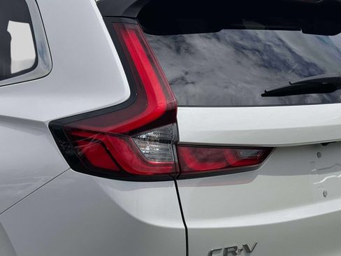 Used 2024 Honda CR-V Sport image 8