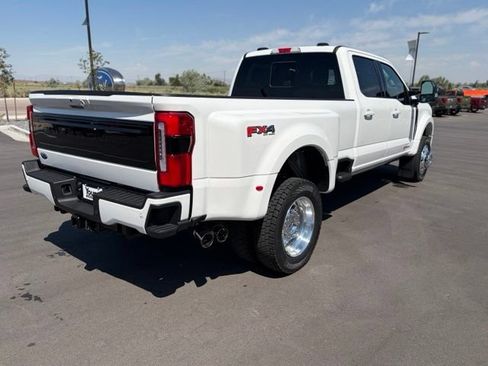 New 2026 Ford F450 Platinum w/ FX4 Off-Road Package AWD/4WD image 8