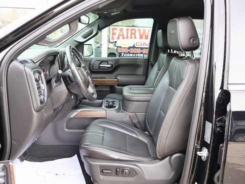 Used 2019 Chevrolet Silverado 1500 High Country w/ Z71 Off-Road Package image 14