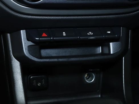 Used 2020 Chevrolet Colorado LT w/ LT Convenience Package image 26