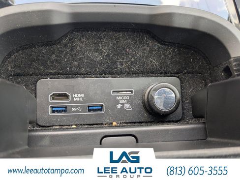 Used 2018 Land Rover Range Rover Sport HSE Dynamic image 25