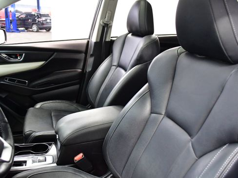 Used 2022 Subaru Ascent Limited w/ Technology Package image 18