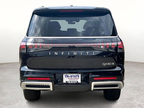 Certified 2025 INFINITI QX80 Sensory image 6
