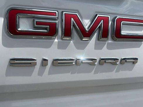 Used 2021 GMC Sierra 1500 2WD Regular Cab image 17