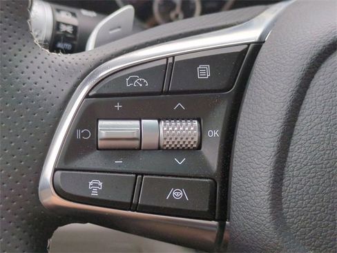 New 2025 Genesis G70 2.5T image 23