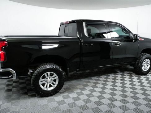 Used 2022 Chevrolet Silverado 1500 LTZ w/ LTZ Convenience Package II AWD/4WD image 2